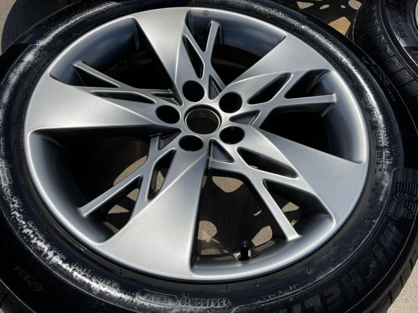 19" Hyundai Genesis GV70 GV80 GV90 OEM 71039 wheels rims 2022 2023 2024 2025