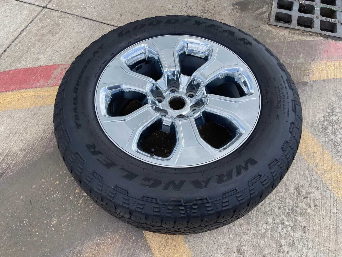 20" Dodge Ram 1500 OEM Laramie CHROME 2679 wheel rim tire 2022 2023 2024 2025