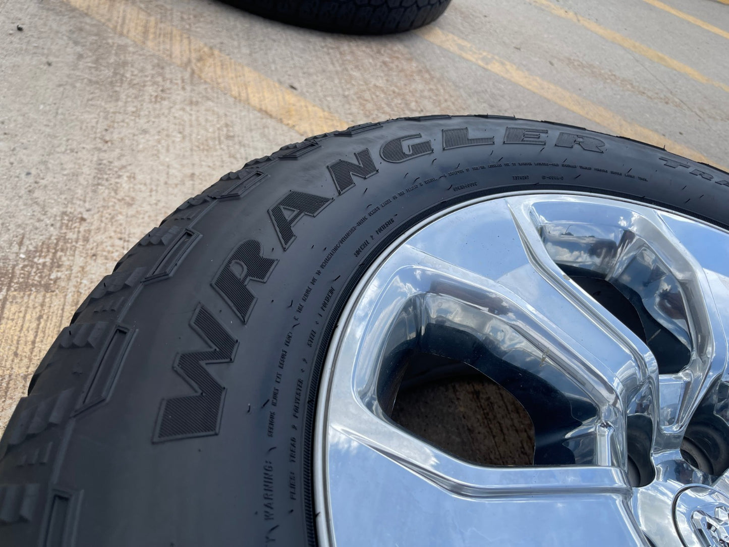 20" Dodge Ram 1500 OEM Laramie CHROME 2679 wheel rim tire 2022 2023 2024 2025