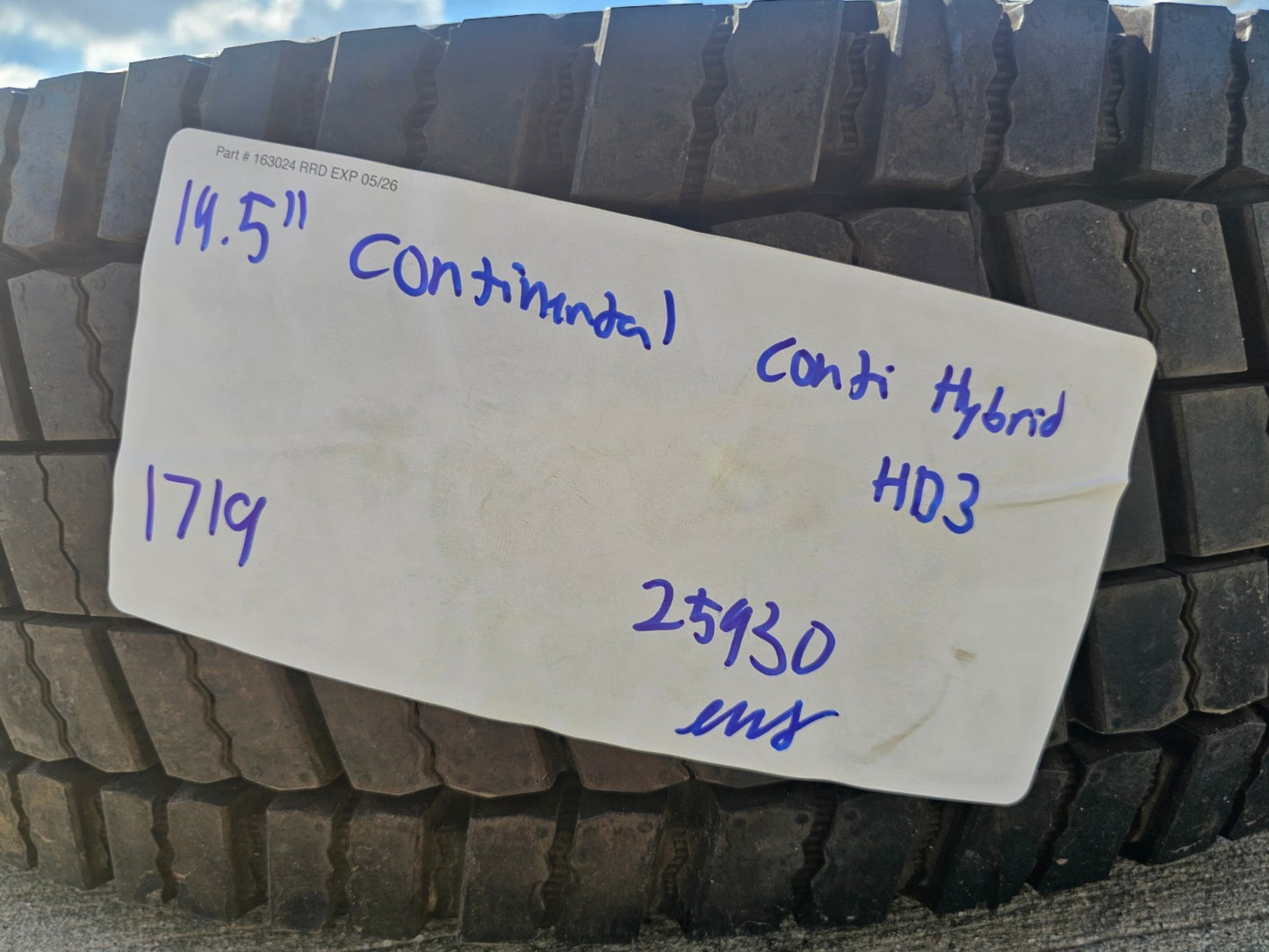 (1) 225/70/19.5 Continental Conti Hybrid HD3 tire 225/70r19.5 LT 14 PLY