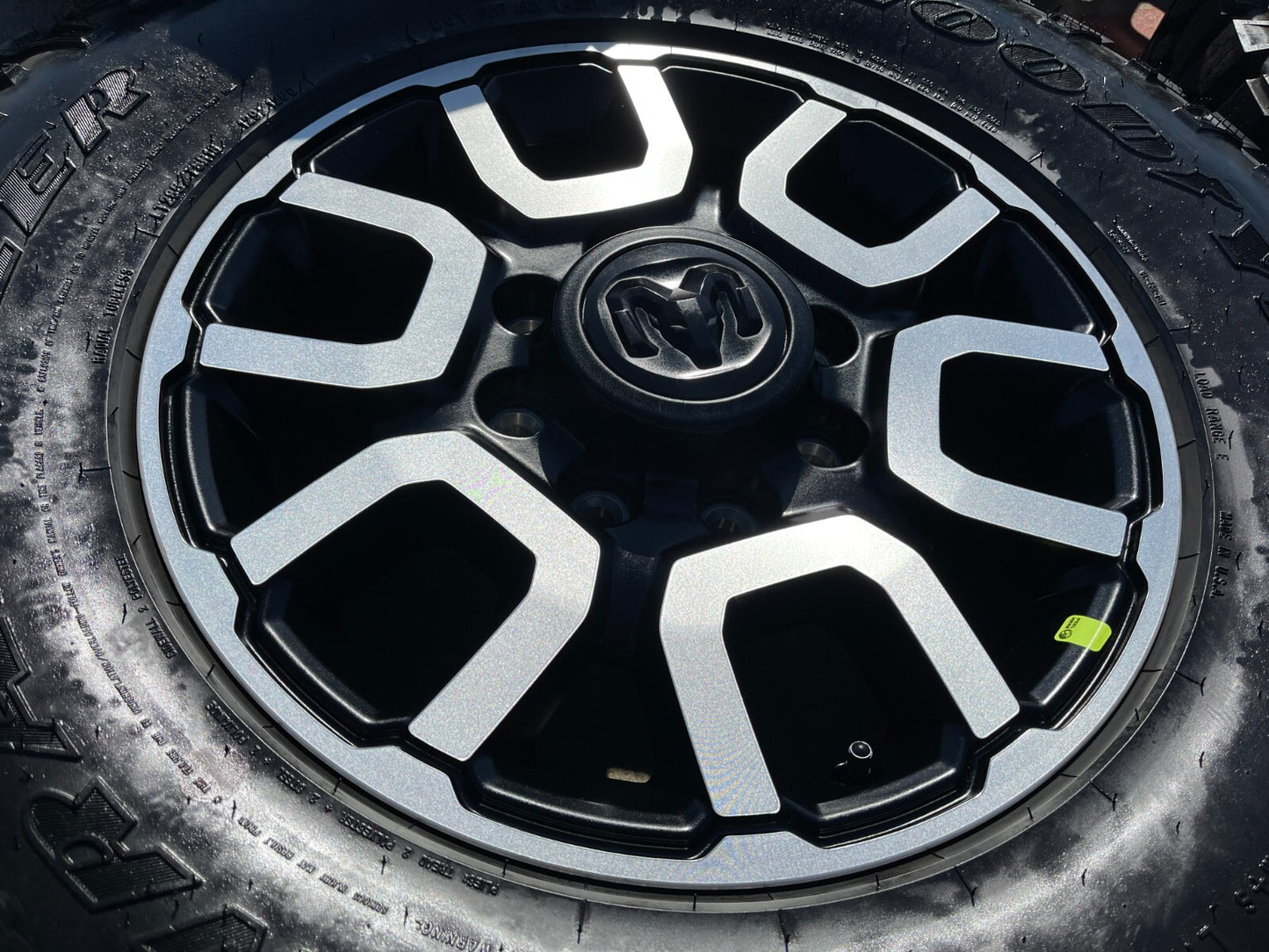 18" Ram 2500 3500 LARAMIE OEM wheels rims 2694 tires 35" DURATRAC NEW