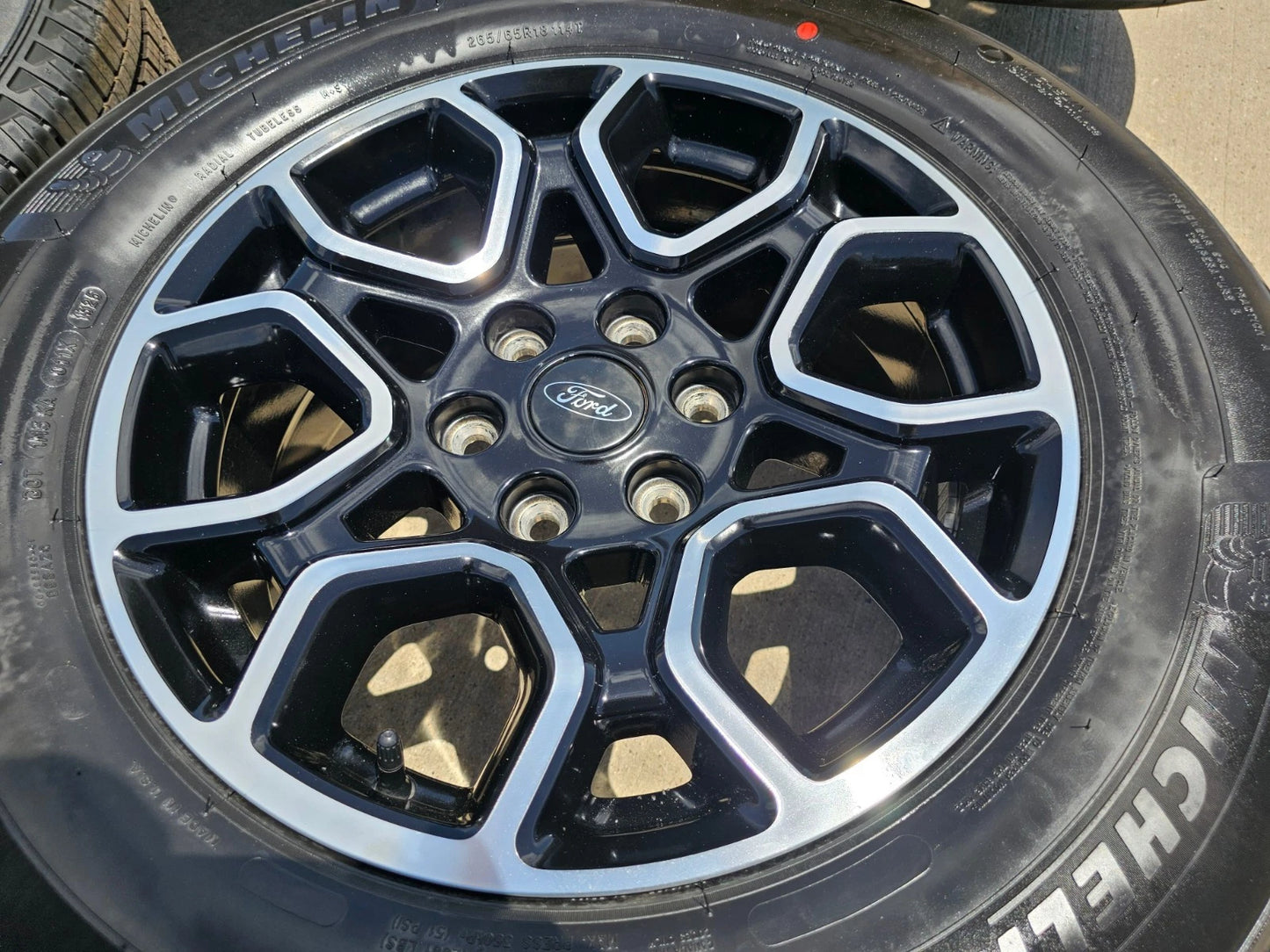 18" Ford F-150 OEM rims wheels 95049 10340 Expedition 2025 2026 NEW MICHELIN