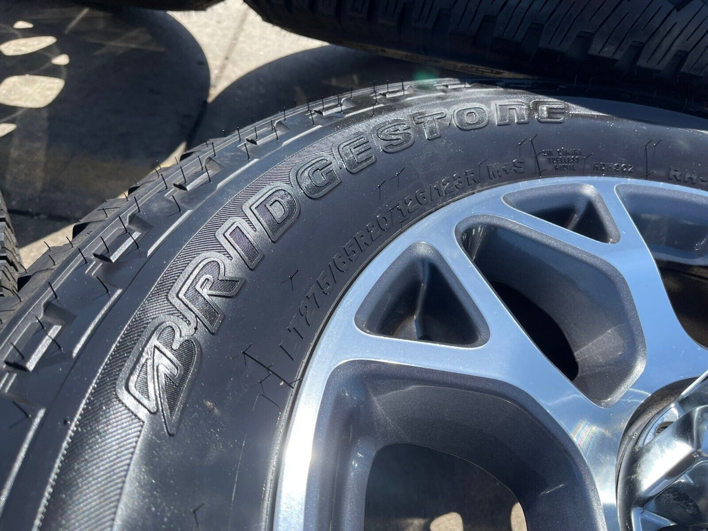 20" Ford F-250 F-350 OEM Lariat wheels rims 10292 tires 2021 2022 2023 2024 2025