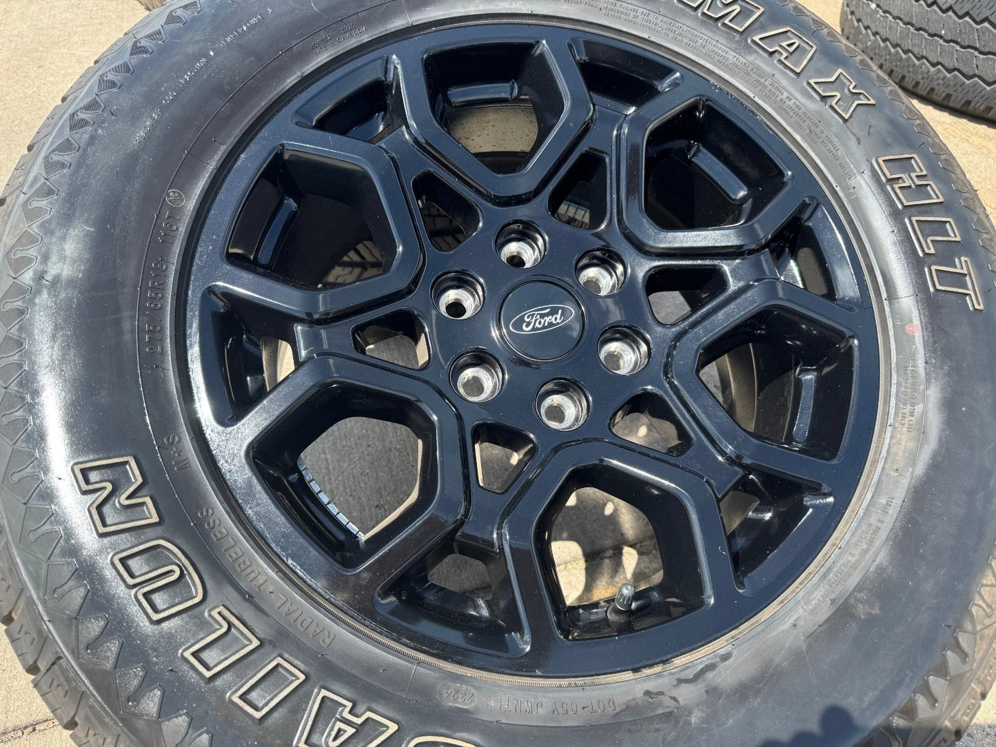 18" Ford F-150 OEM rim wheel 95049 10340 Expedition 2022 2023 2024 2025 2026