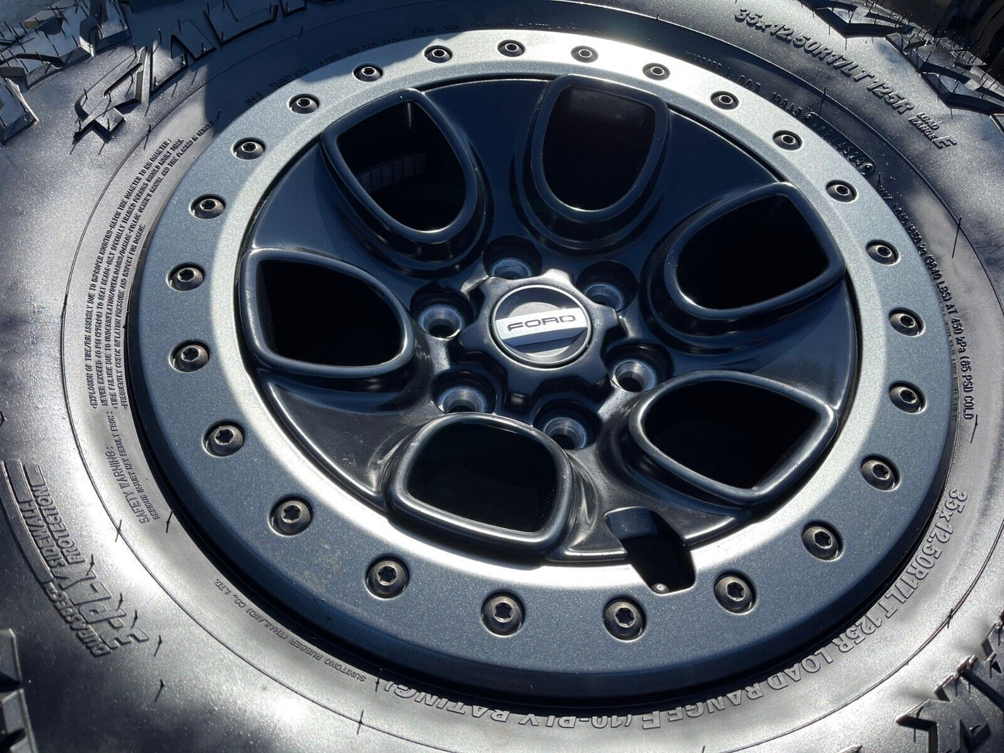 17" Ford F-150 Raptor OEM BEADLOCK rims wheels 10459 95210 FALKEN 35" tires NEW