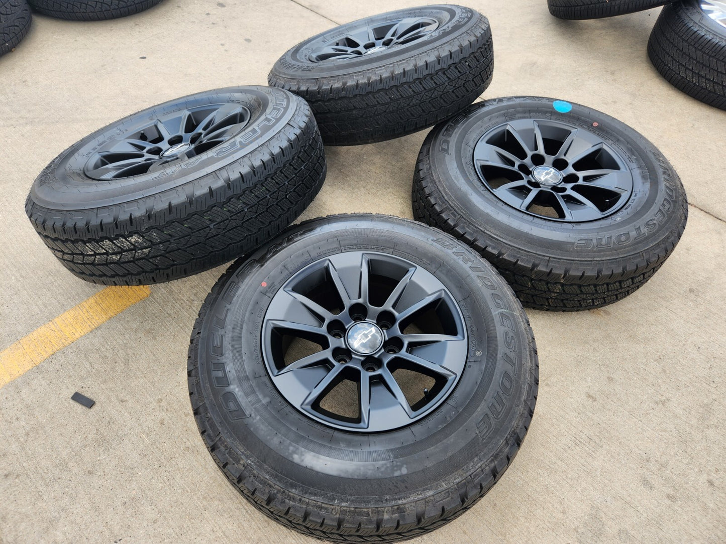 17" Chevy Silverado OEM wheels rims tires 5908 GMC Sierra Yukon black 2025 NEW