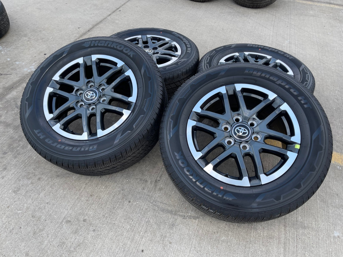 18" Toyota Tacoma 4Runner LIMITED OEM 10641 wheels rims 2024 2025 2026 NEW