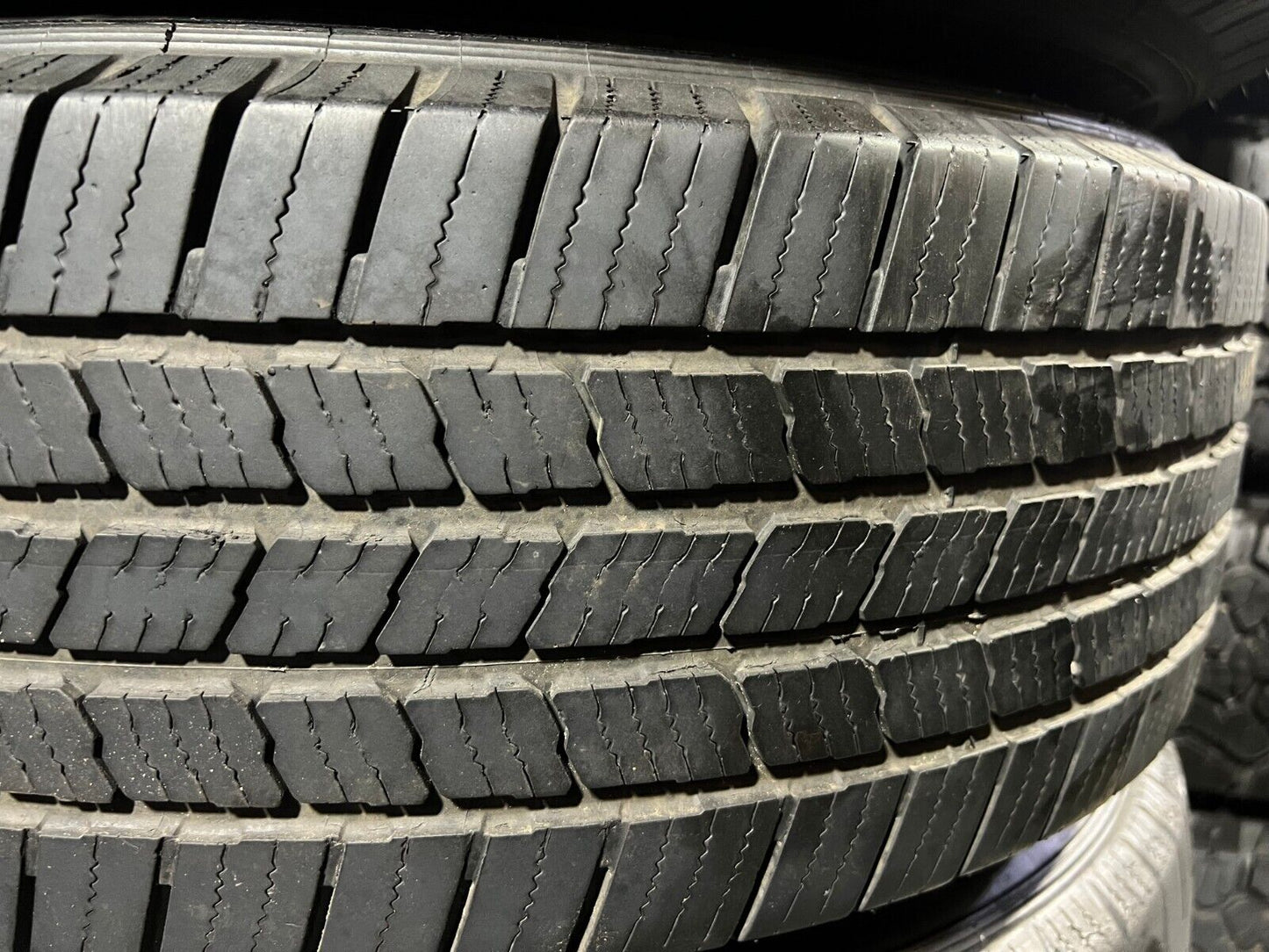 17" Ford F-250 F-350 OEM 3828 wheels rims tires MICHELIN 2021 2022 2023 2024