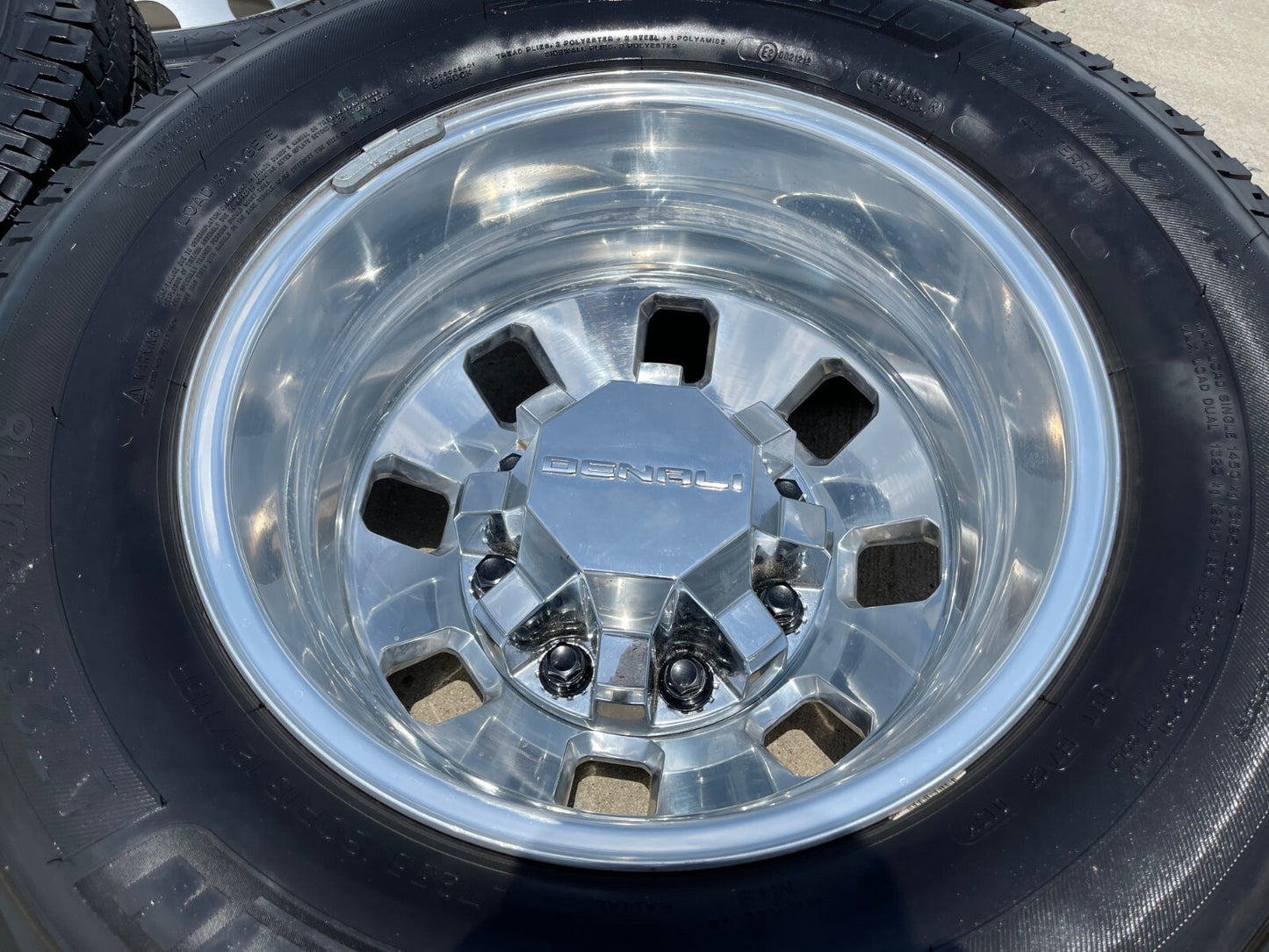 18" GMC Sierra 3500 DENALI Dually rims wheels OEM 8x210 2024 2025 NEW MICHELIN