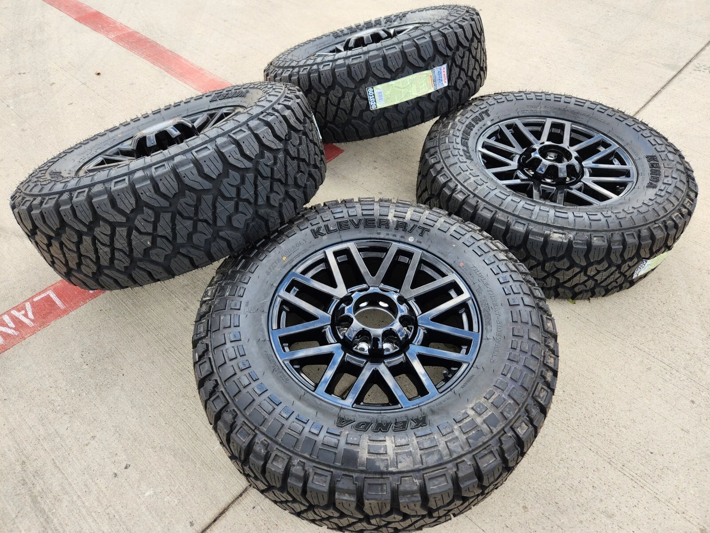 20" Ford F-250 F-350 OEM Black rims wheels tires 10201 TREMOR 2024 2025 NEW 37"