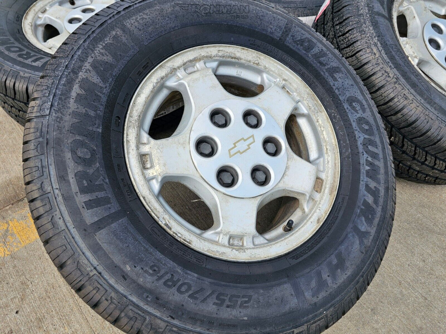 16" Chevy Silverado 1500 Tahoe OEM 5073 wheels rims 2002 2003 2004 2005 2006