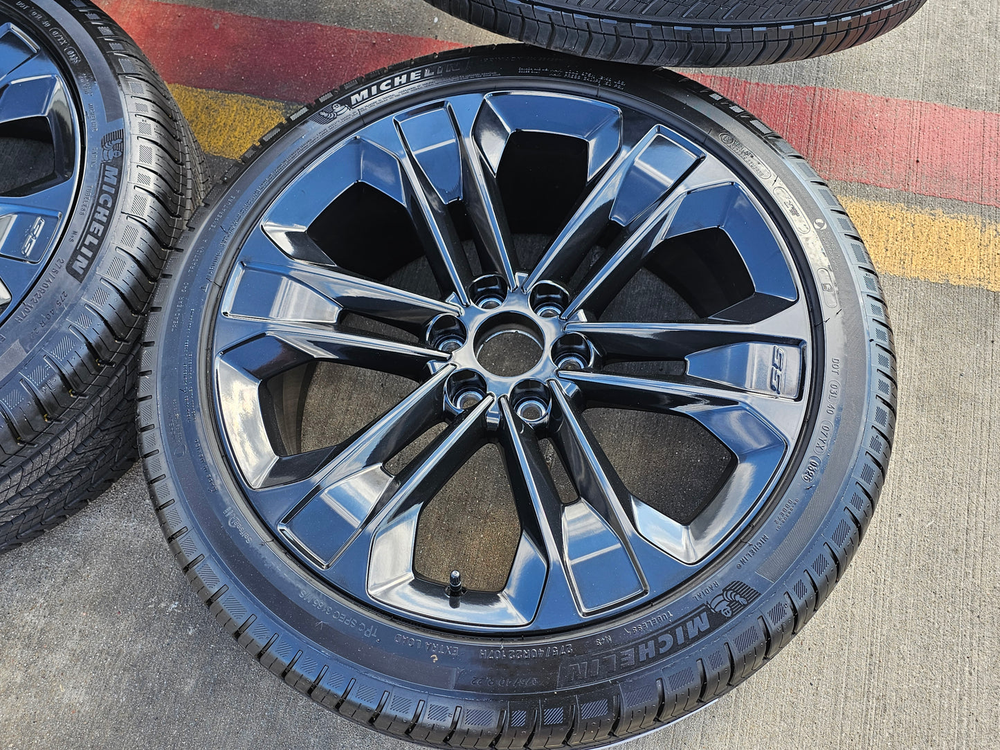 22" Chevy Blazer SS EV OEM wheels rims 2024 2025 2026 NEW MICHELIN