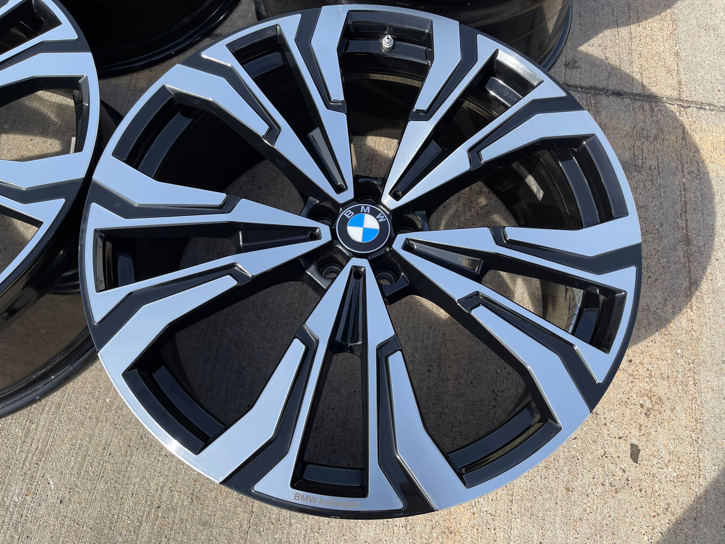 23" BMW X7M X5 X6 X7 OEM Series 86675 wheels rims 2022 2023 2024 2025 2026
