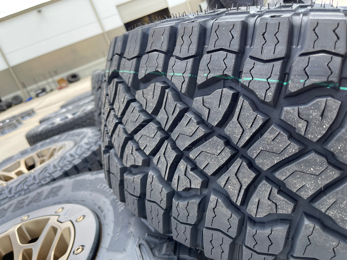 18" Dodge Ram 1500 RHO TRX Beadlock OEM bronze wheel rim 2735 tires 35" NEW