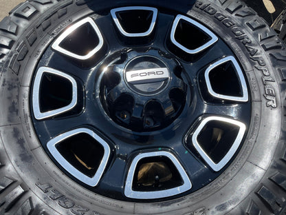 20" Ford F-250 F-350 OEM Lariat Platinum wheels rims 10486 tires SET NITRO 35"