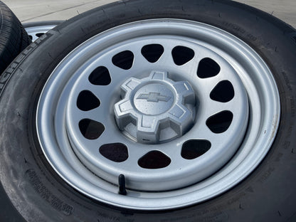17" Chevy Silverado Sierra OEM wheels rims Tahoe Colorado 8130 Canyon MICHELIN