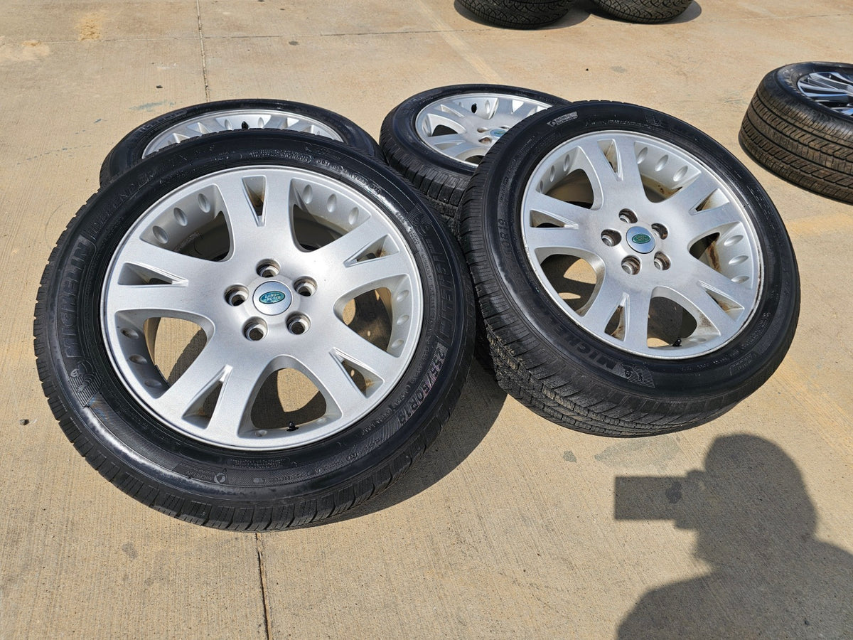 19" Land Rover DEFENDER Range Rover OEM 72195 wheels rims 2025 2026 2027 SET