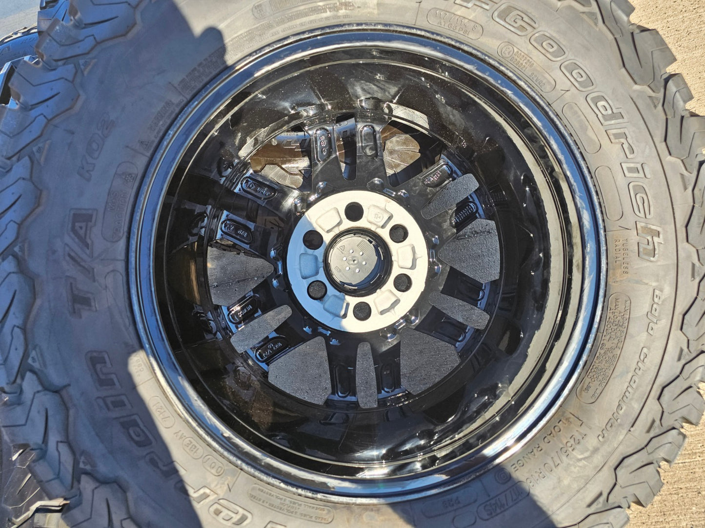 18" Toyota Tundra Sequoia TRD OEM 75281 wheels rims LX600 2025 2026 NEW BFG KO2