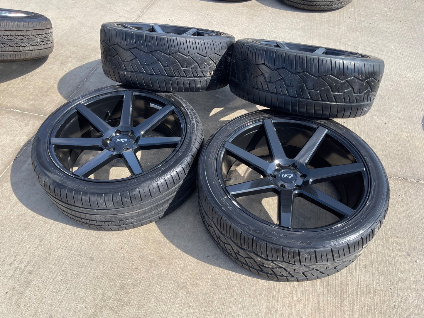 24" 24x10 Niche Ford F-150 rims wheels Expedition FITS 2004-2027