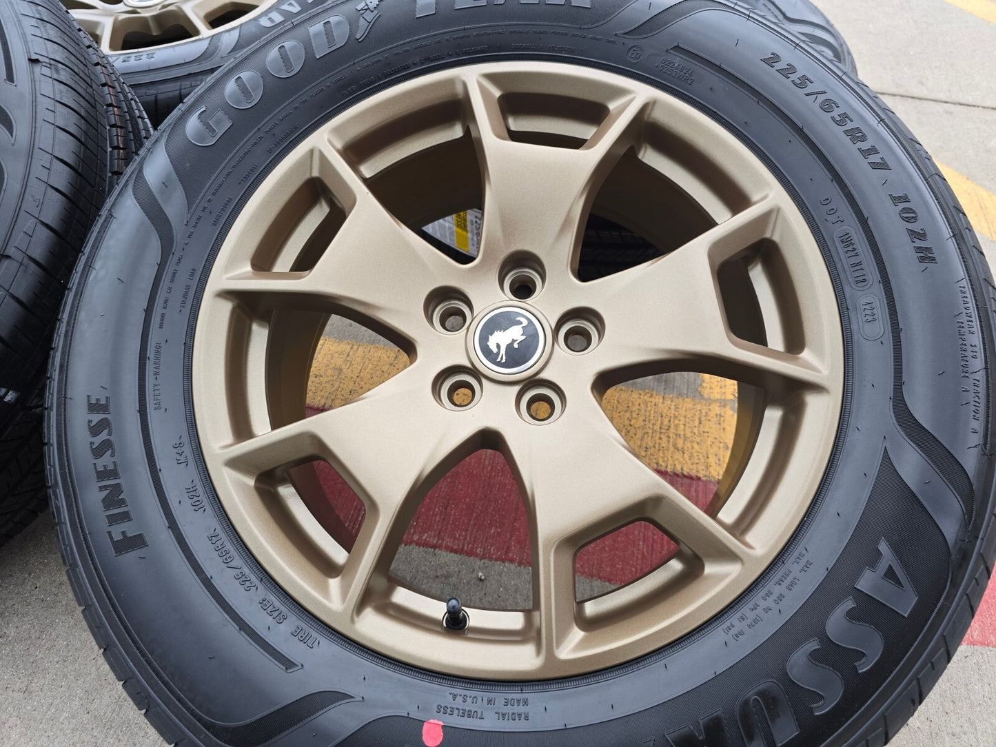 17" Ford Bronco Heritage OEM rims wheels 95021 10427 BRONZE 2023 2024 2025 NEW