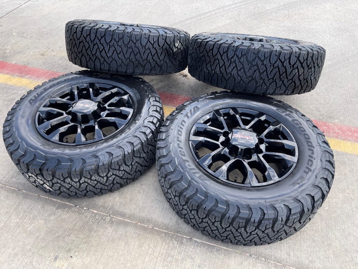20" Chevy Silverado Trail Boss GMC AT4 2500 OEM 94030 wheels rims NEW BFG KO3 35