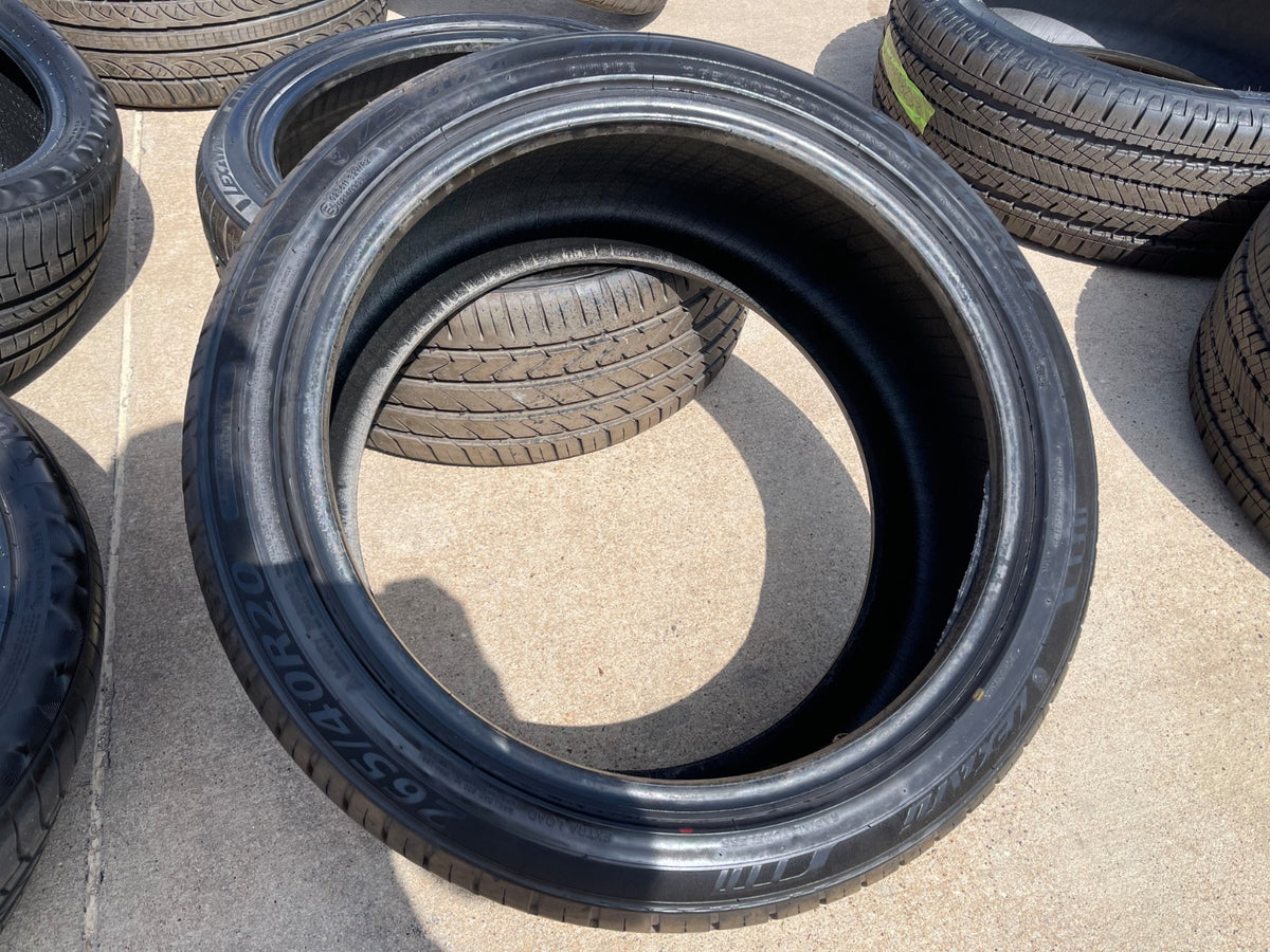 (1) 265/40/20 Lexani LX Twenty LX-20 tire 104Y XL M+S 265/40R20