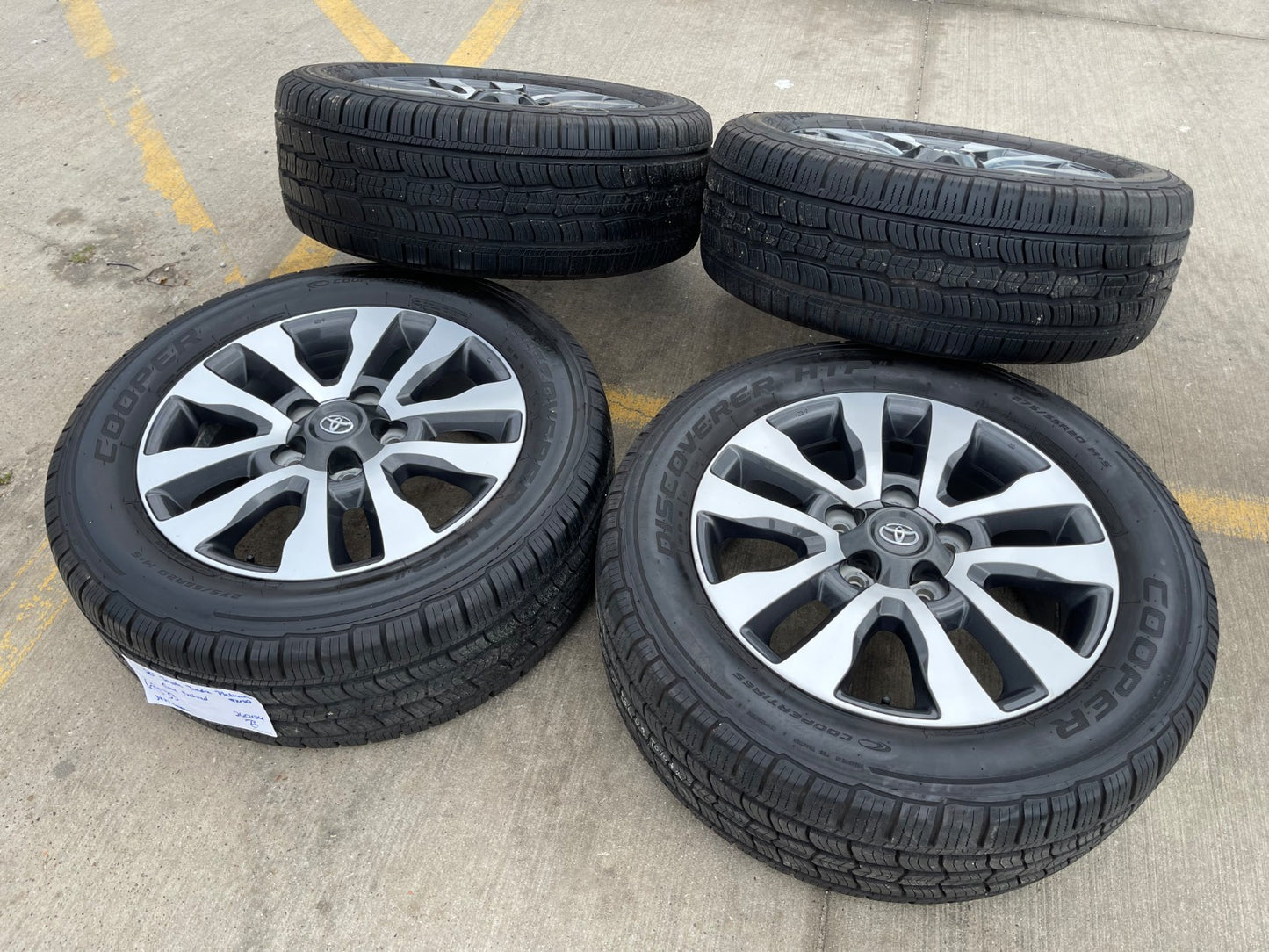 20" Toyota Tundra PLATINUM OEM 69533 wheels rims 5x150 tires