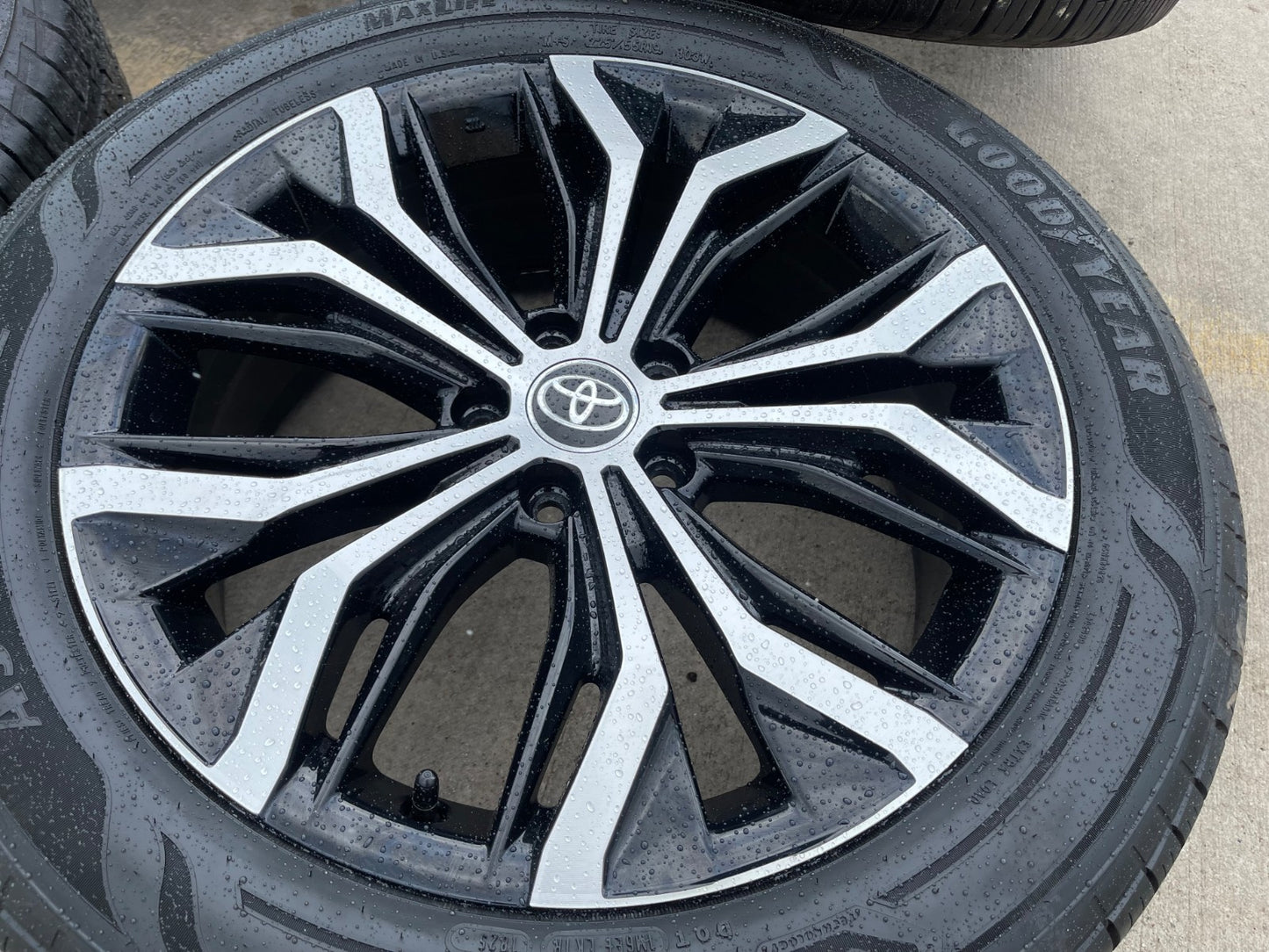 19" Toyota Crown OEM black wheels rims 75330 Camry Avalon Lexus 2024 2025 2026