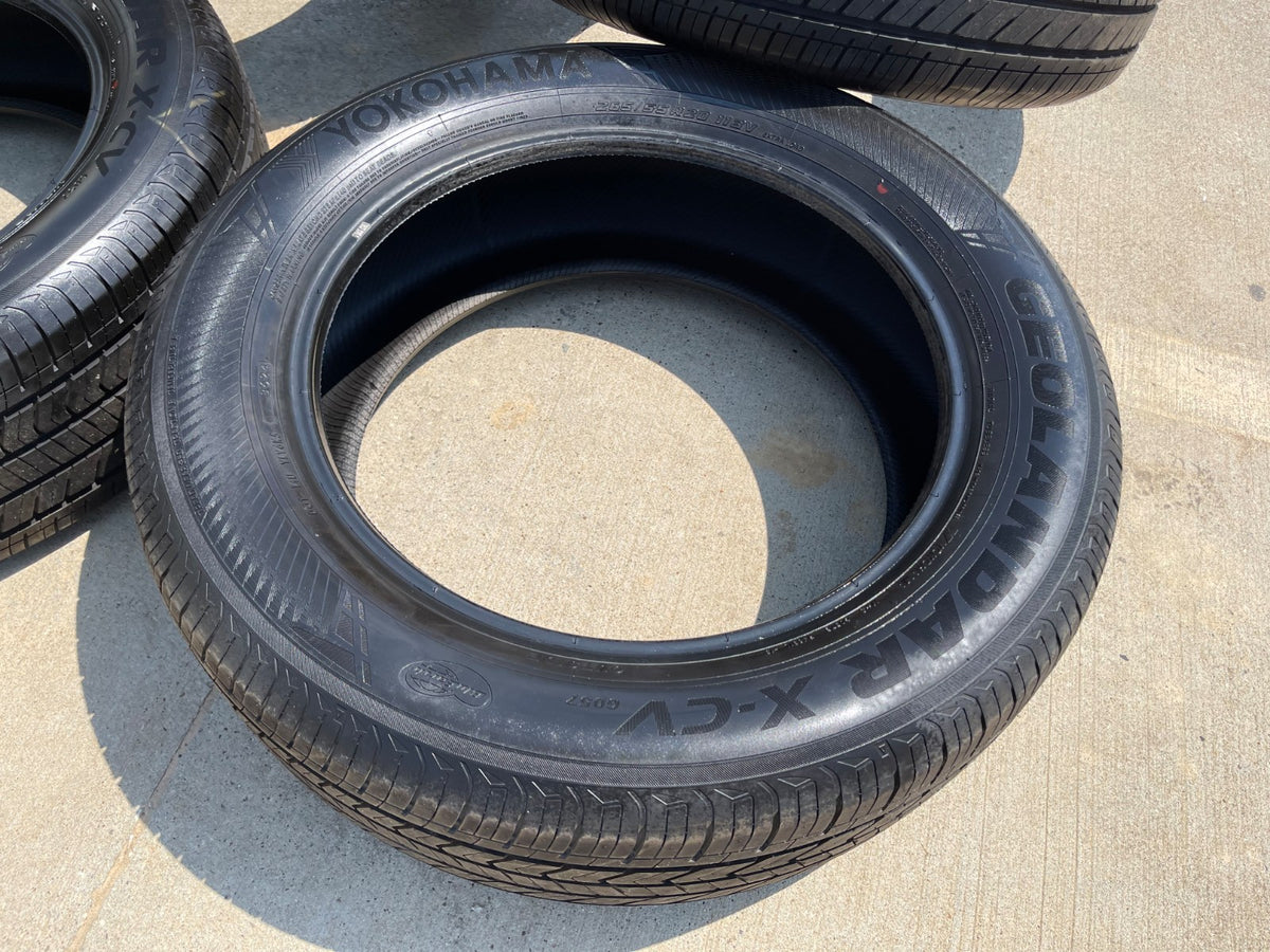 (4) 265/55/20 Yokohama Geolander X-CV tires 113V XL 265/55R20 TAKE OFFS SET NEW