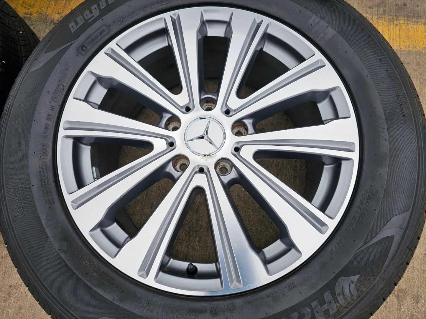 19" Mercedes G550 OEM wheels rims tires 85714 DISCOUNTED