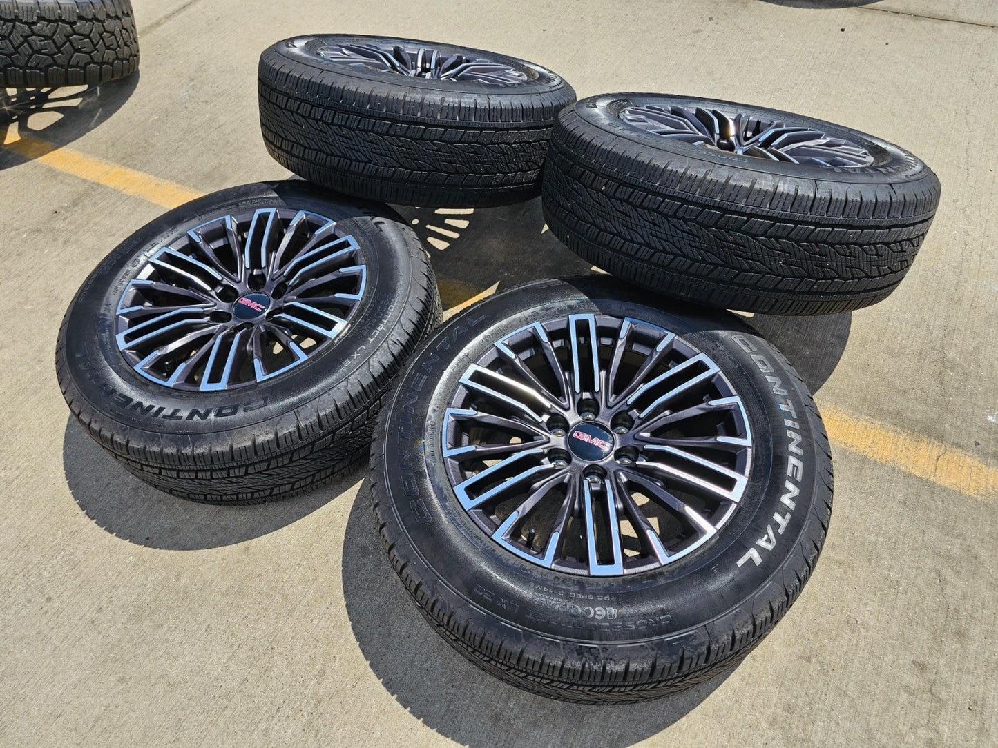 20" GMC Sierra Yukon Chevy Silverado OEM wheels rims 2024 2025 2026 NEW