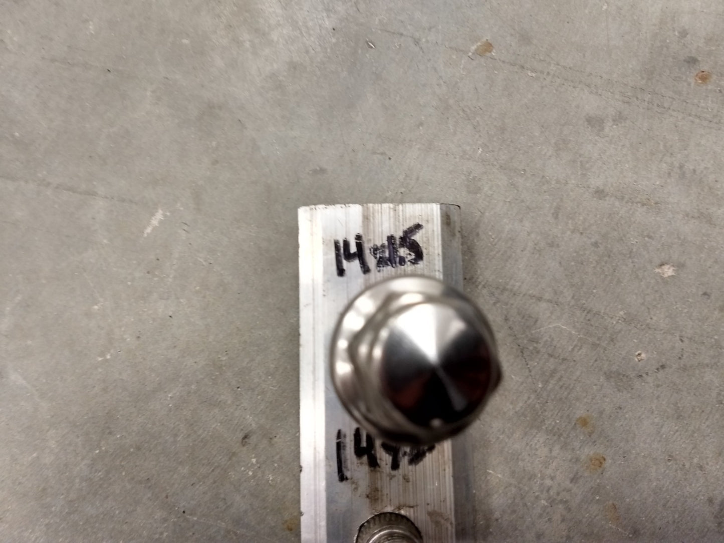 (20) 14x1.5 OEM Ford lug nuts polished Mustang OE 2015-2026