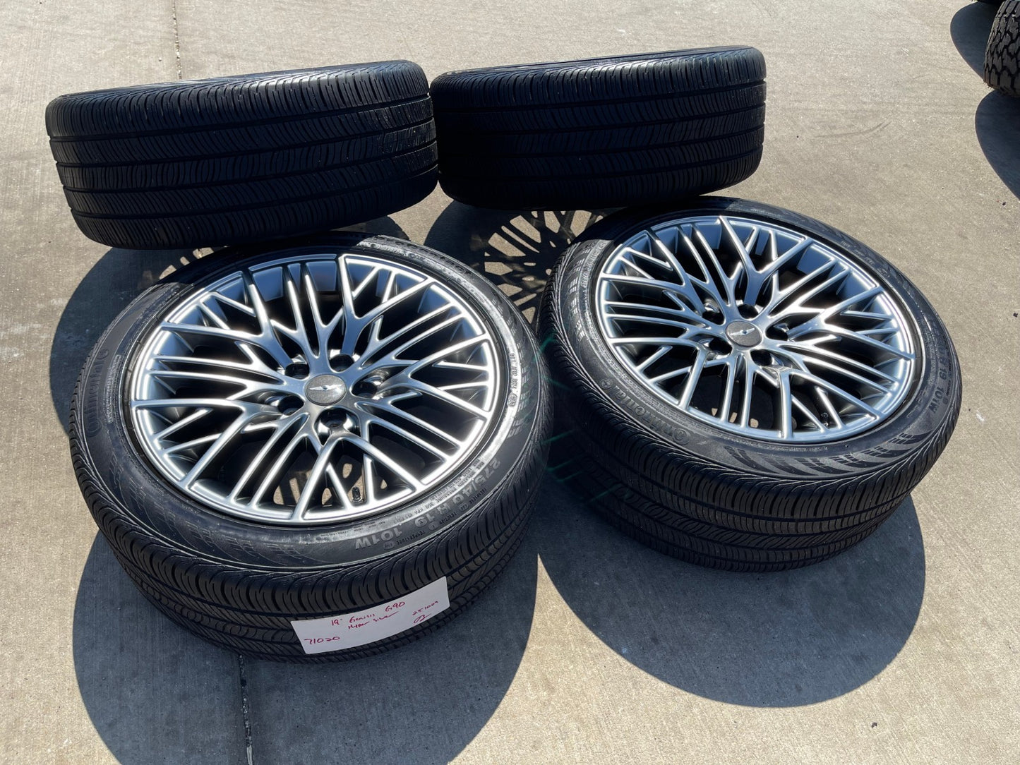 19" Hyundai Genesis G70 G80 G90 OEM 71020 71021 wheels rims tires