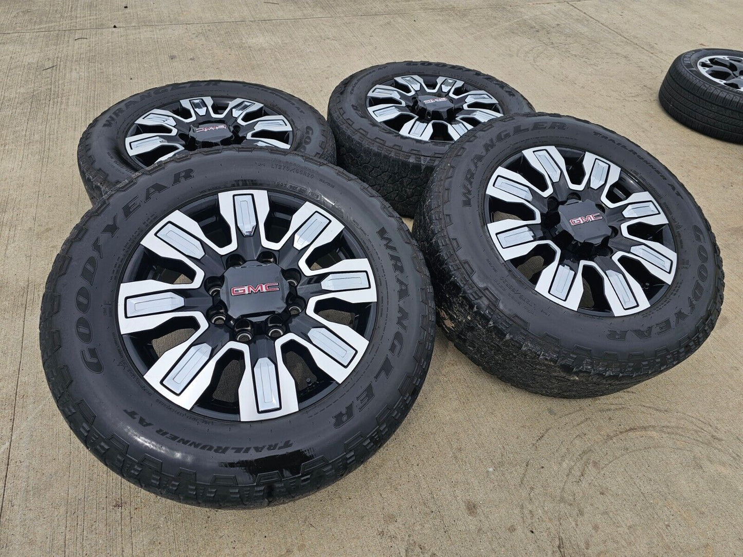 20" GMC Sierra DENALI ULTIMATE 2500 3500 OEM wheels rims 5958 Chevy Silverado