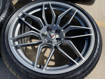 20" + 21" Chevy Corvette Z06 C8 OEM wheels rims 95580 95581 tires 2023 2024 2025