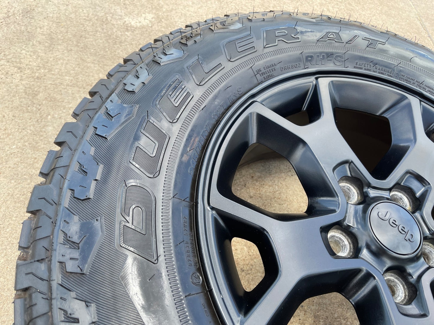 17" Jeep Wrangler Gladiator Rubicon OEM 9218 SPARE wheel rim 2020 2021 2022 2023