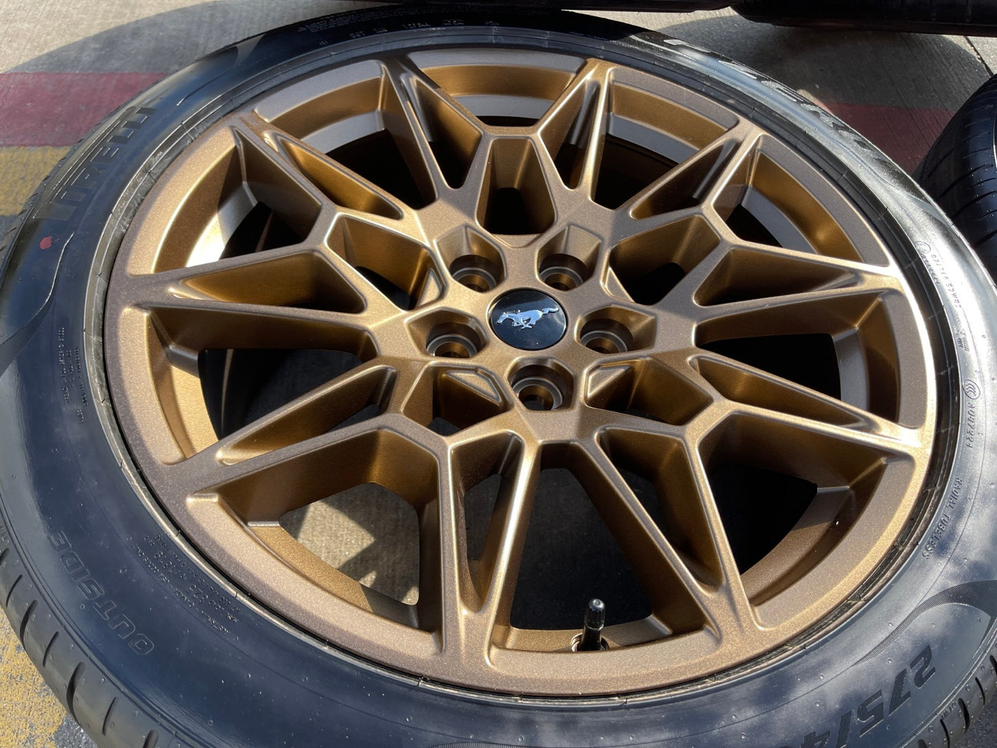 19" Ford Mustang GT Track Pack OEM 10600 10603 Bronze wheels rims 2025 2026 NEW