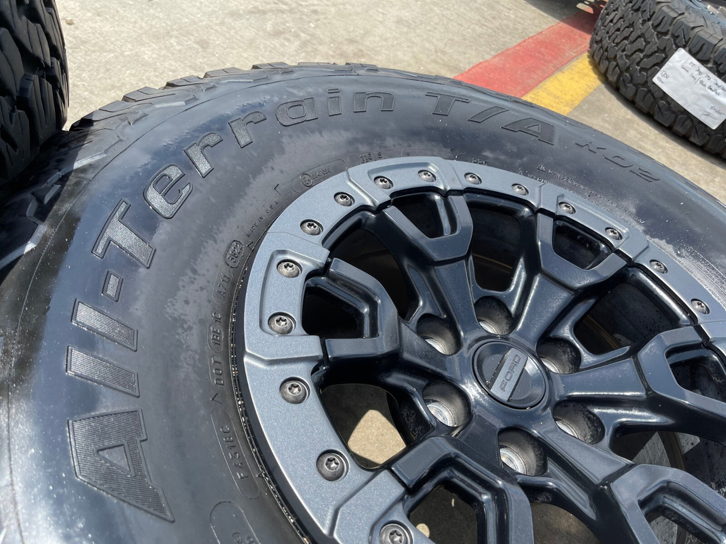 17" Ford F-150 Raptor Bronco R OEM BEADLOCK 51222 rims wheels 37" 2024 2025 NEW
