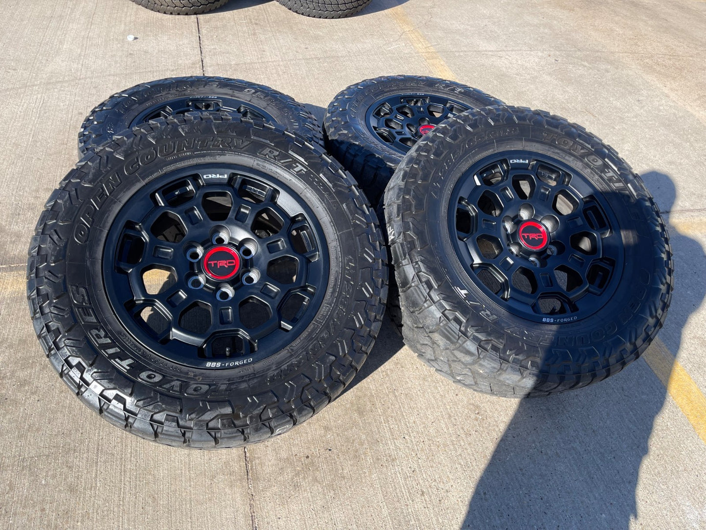 18" Toyota Tundra TRD BBS FORGED OEM 69195 95458 wheels rims Sequoia TOYO R/T