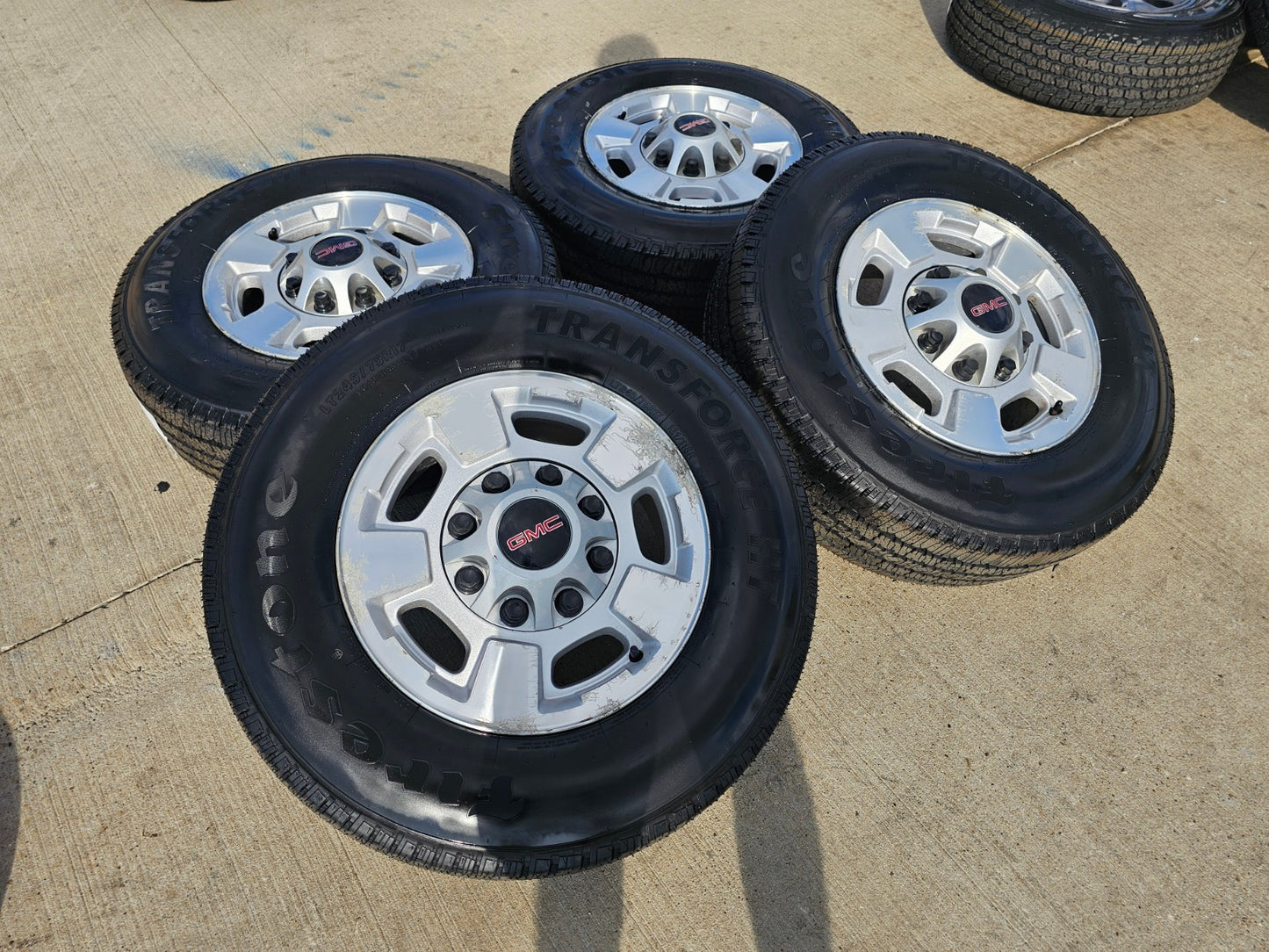 17" GMC Sierra Chevy Silverado 2500 3500 OEM 5500 wheels rims FIRESTONE NEW