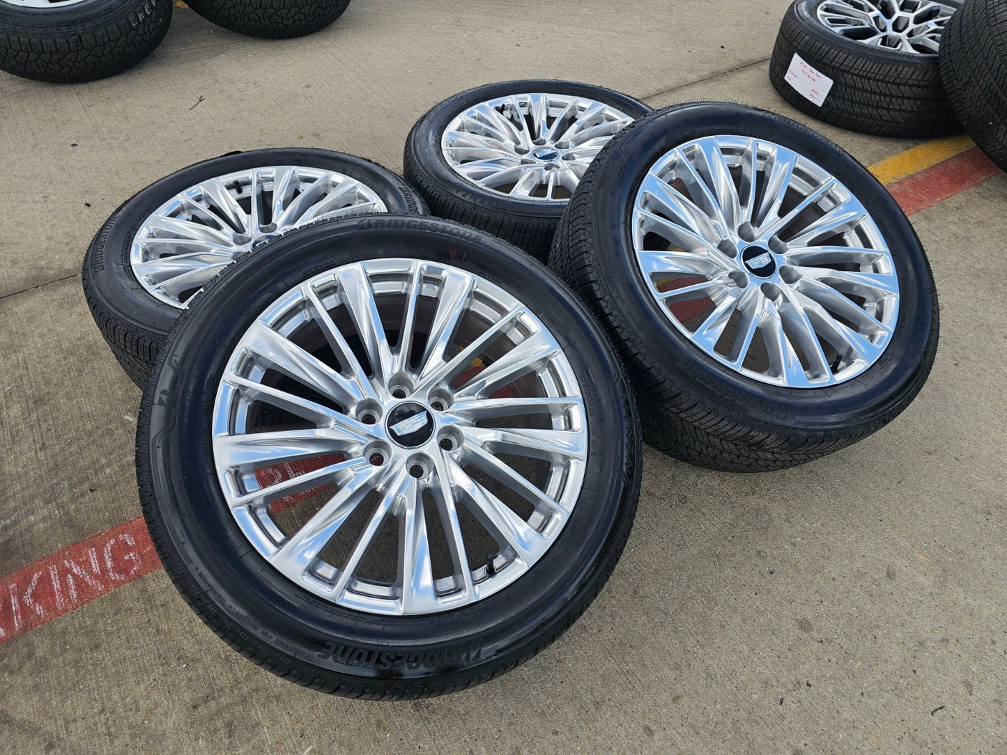 22" Cadillac Escalade Platinum OEM wheels rims tires 2024 2025 2026 2027 NEW