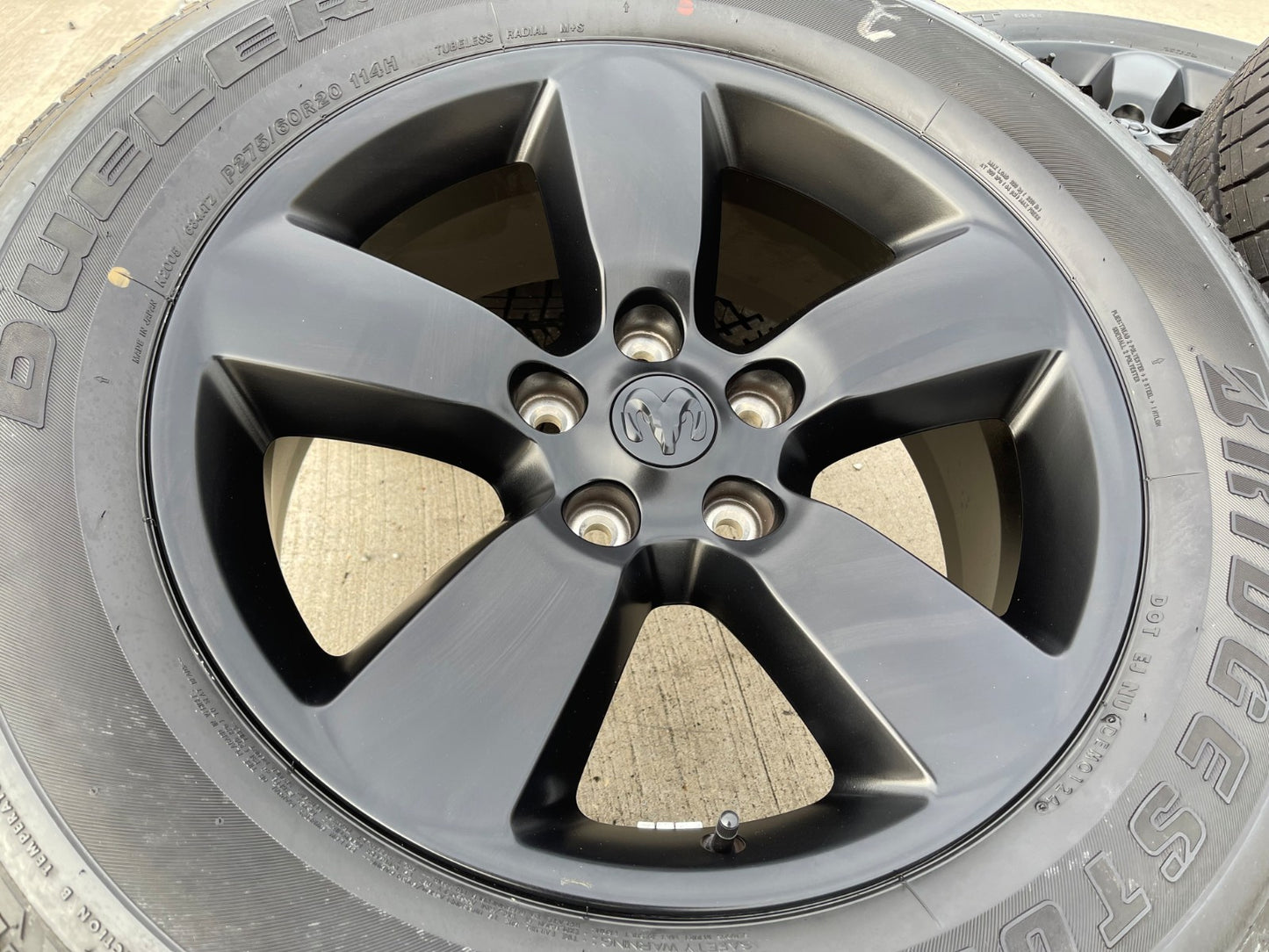 20" Dodge Ram 1500 OEM wheels rims 2495 black 5x139 tires BRIDGSETONE NEW
