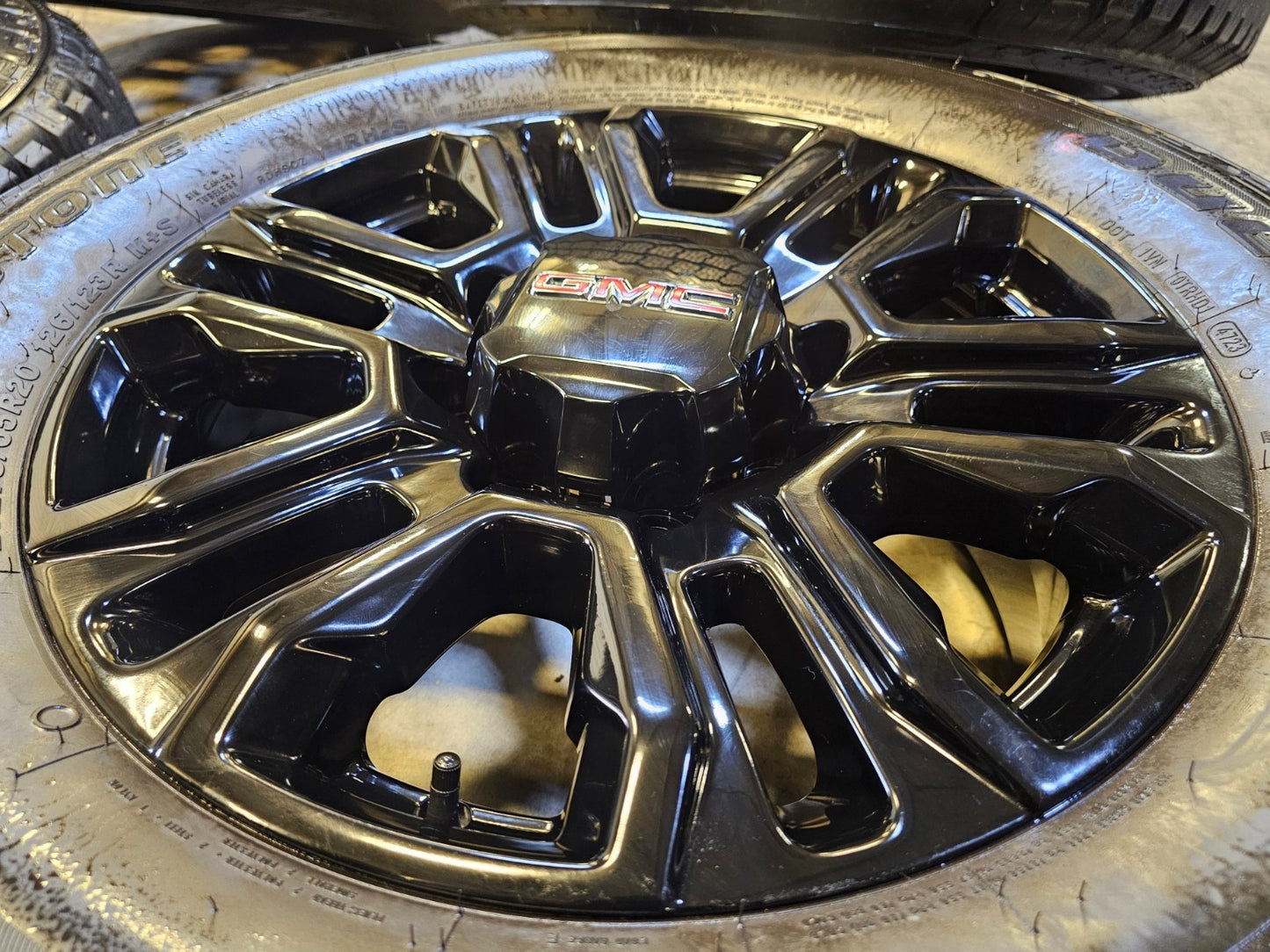 20" GMC Sierra Chevy 2500 OEM 14026 5957 BLACK DIAMOND wheels rims SET