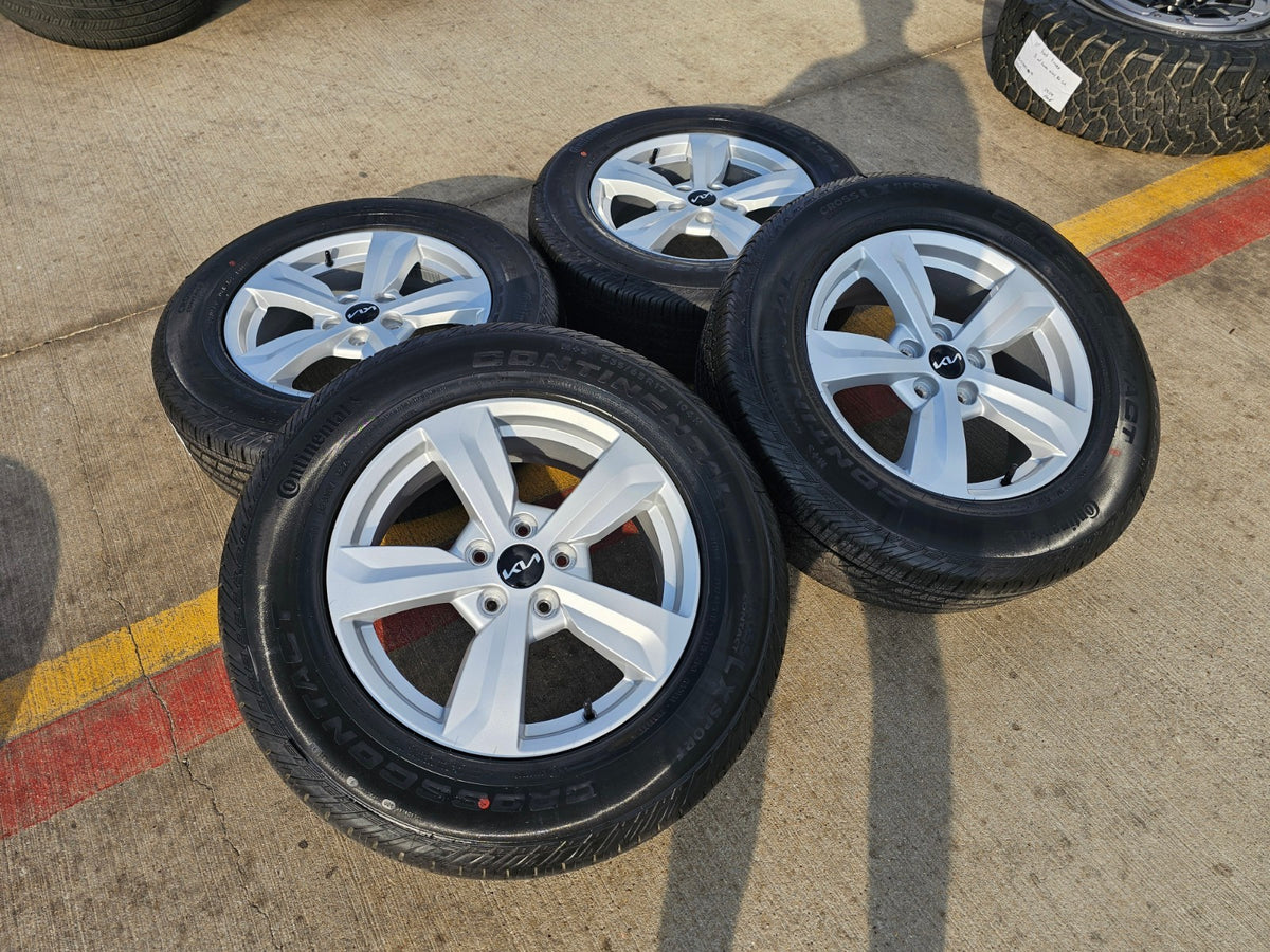 17" Kia Sportage Carnival OEM wheels rims 70640 Sorento Sedona SET NEW