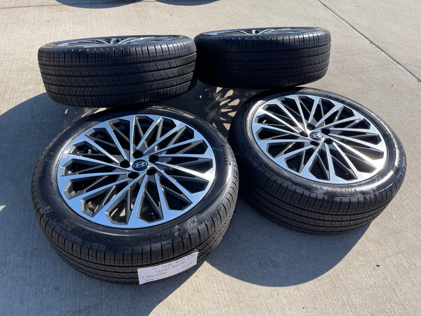 21" Hyundai Palisade Calligraphy OEM 94345 wheels rims 2025 2026 2027 PIRELLI