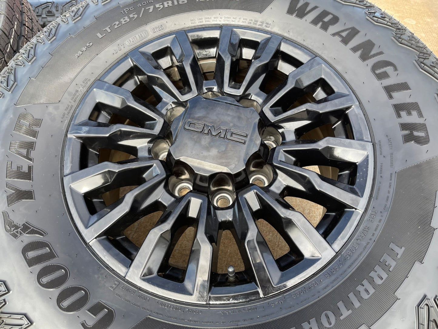 18" Chevy Silverado ALASKAN AT4X 2500 OEM 14031 wheels rims 2024 2025 2026 NEW