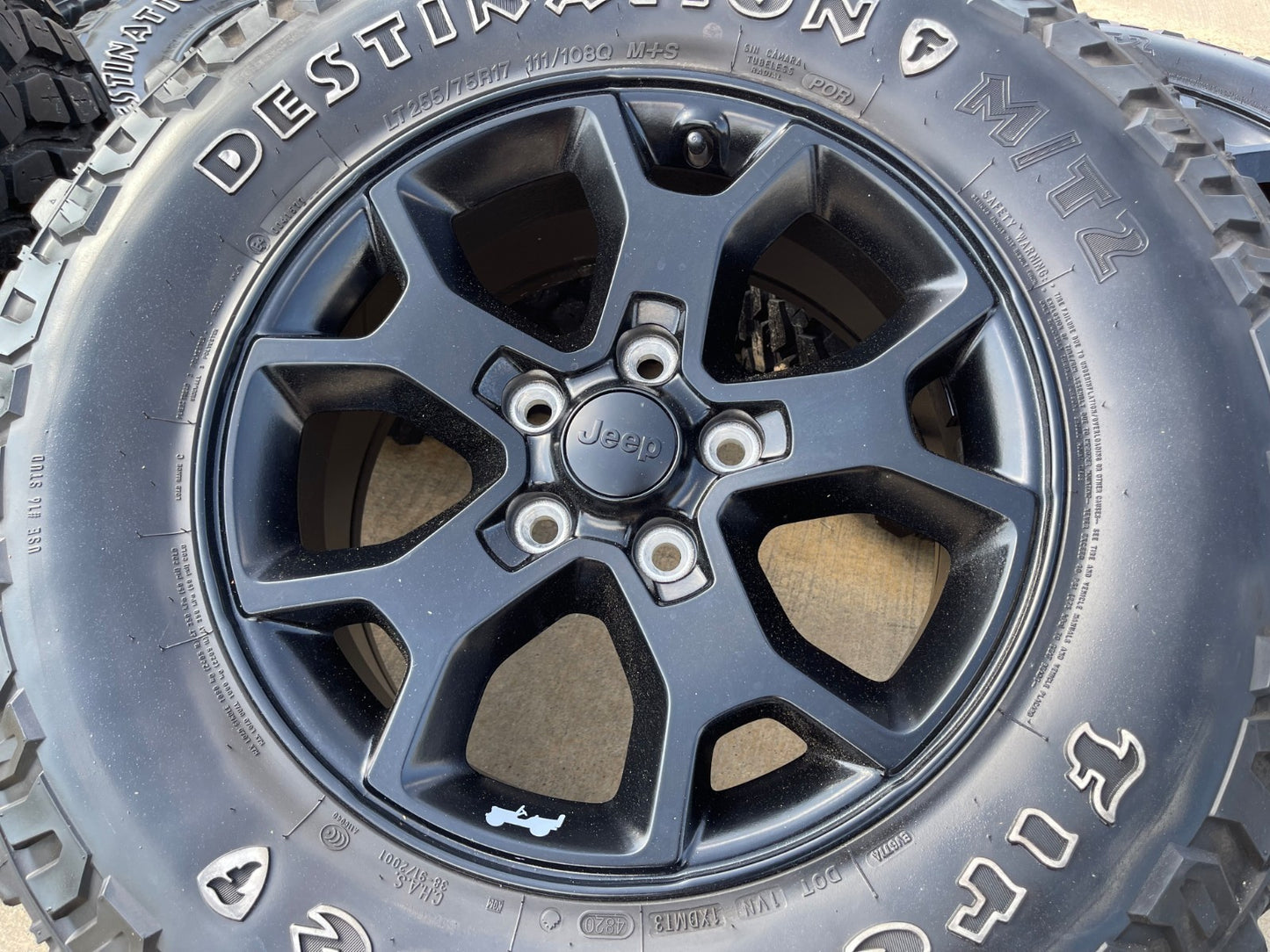 17" Jeep Wrangler Rubicon OEM 9218 wheels rims Gladiator FIRESTONE M/T2