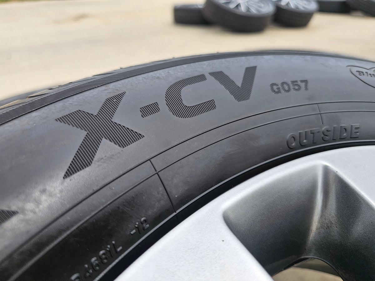 20" Jeep Grand Cherokee L OEM 2659 2660 wheels rims tires YOKOHAMA SET