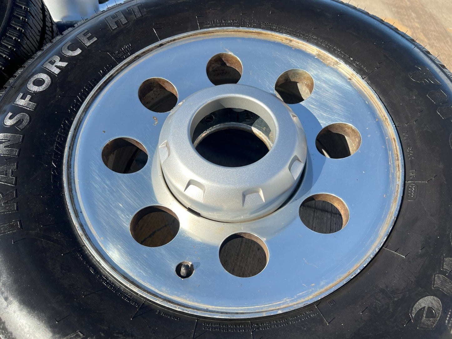 17" Ford F-250 F-350 OEM rims wheels 3599 tires DISCOUNTED
