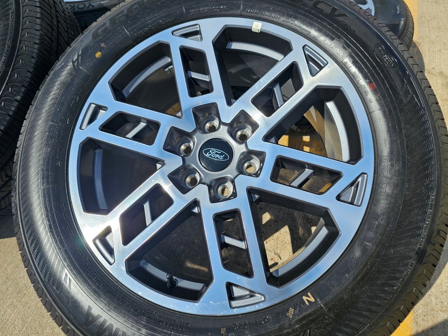 20" Ford F-150 LARIAT Limited OEM 94219 rims wheels Expedition 2026 NEW YOKOHAMA